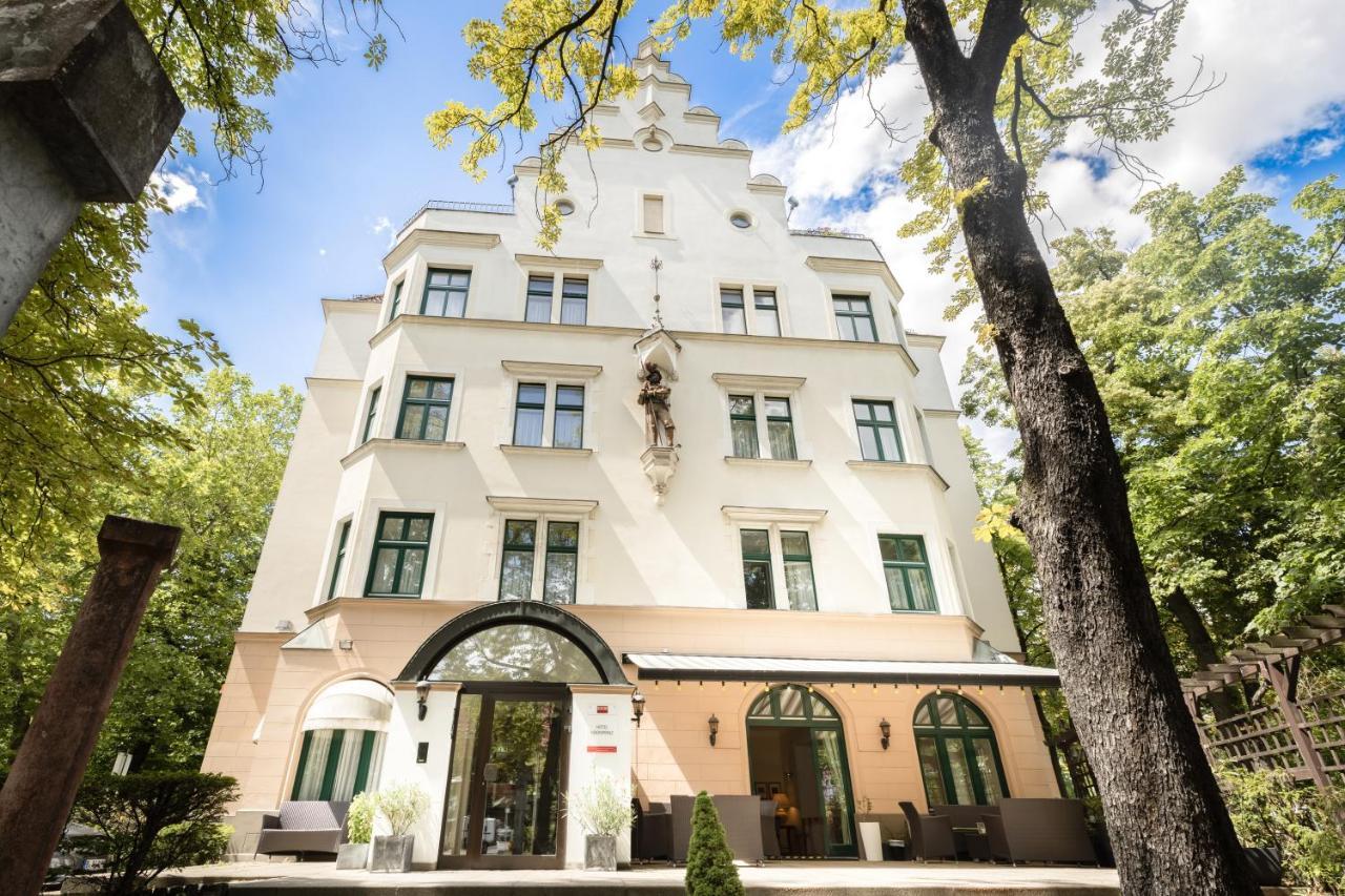 Novum Kronprinz 3* Berlin