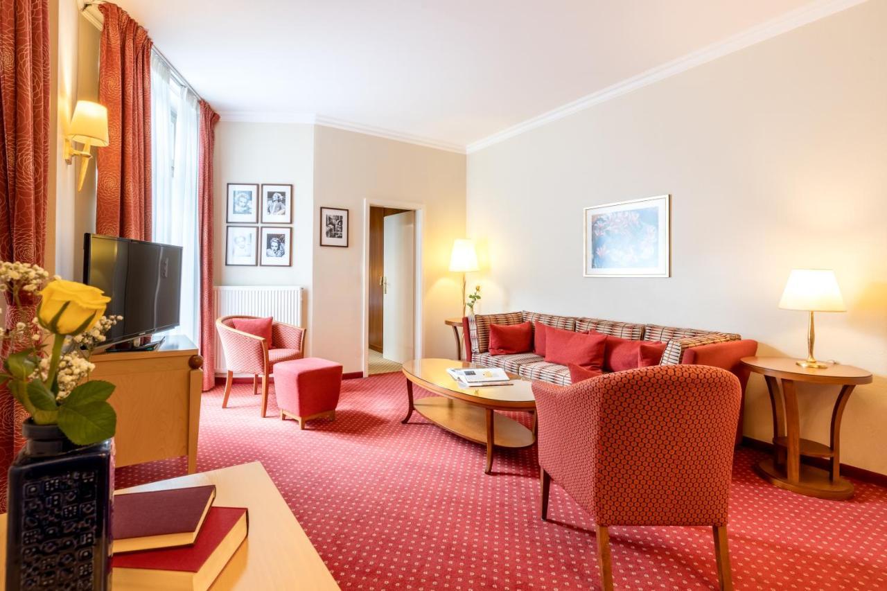 Hotel Novum Kronprinz 3*