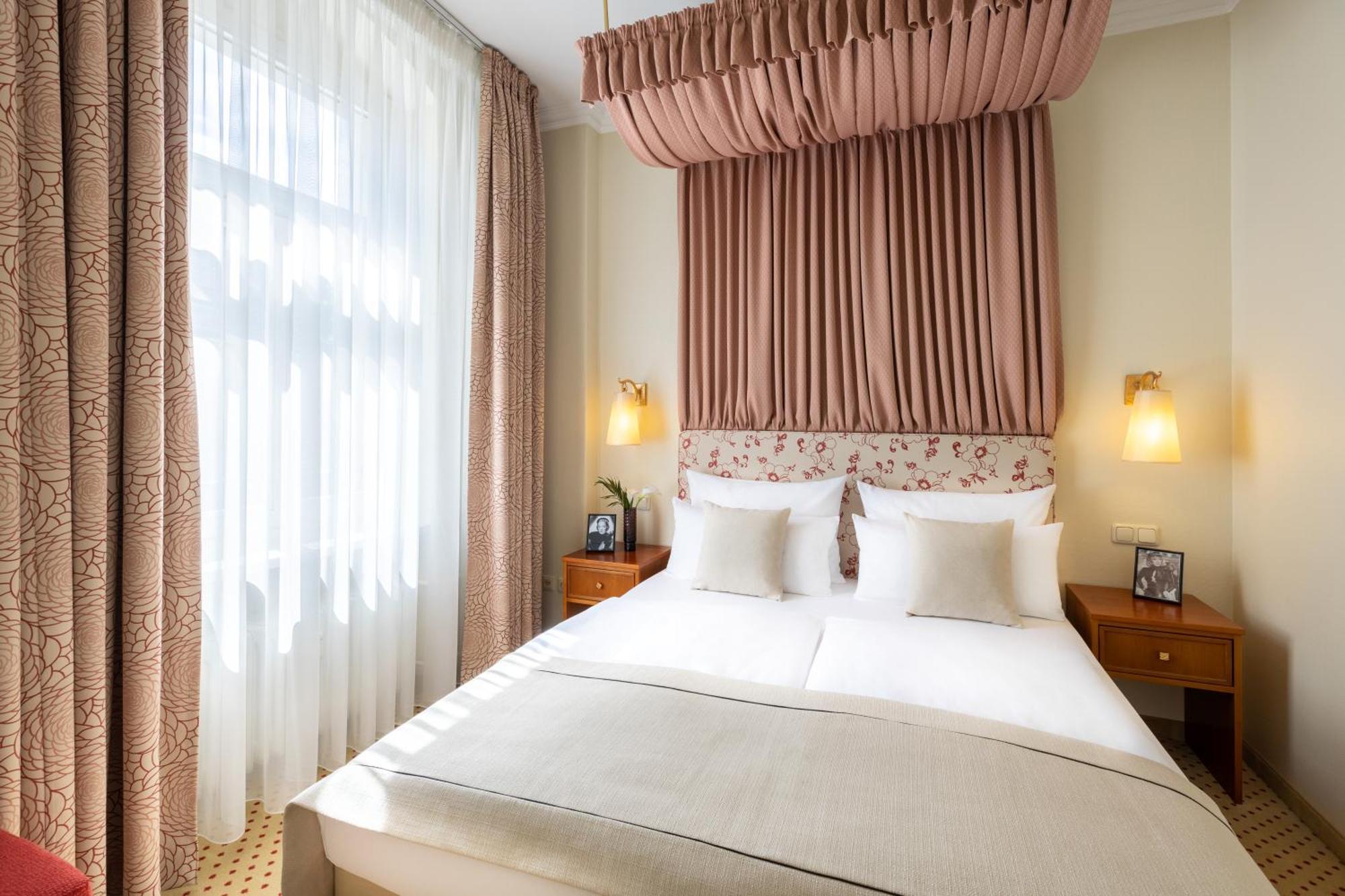 Novum Kronprinz Hotel
